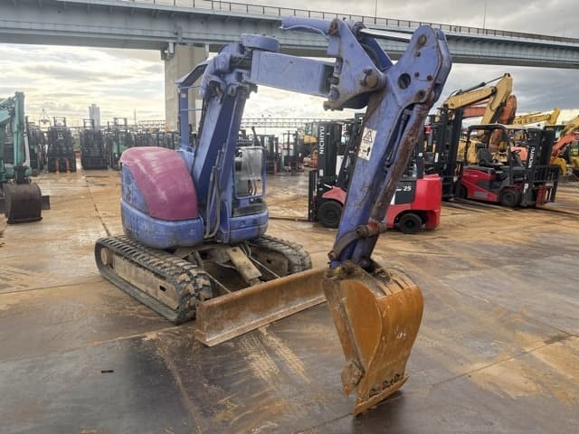 MINI EXCAVATOR — Auction (lot 8451-10011)