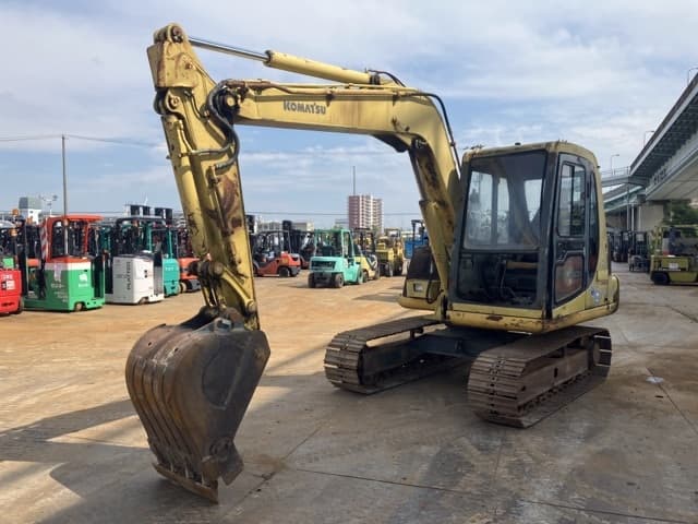EXCAVATOR — Auction (lot 8451-10012)