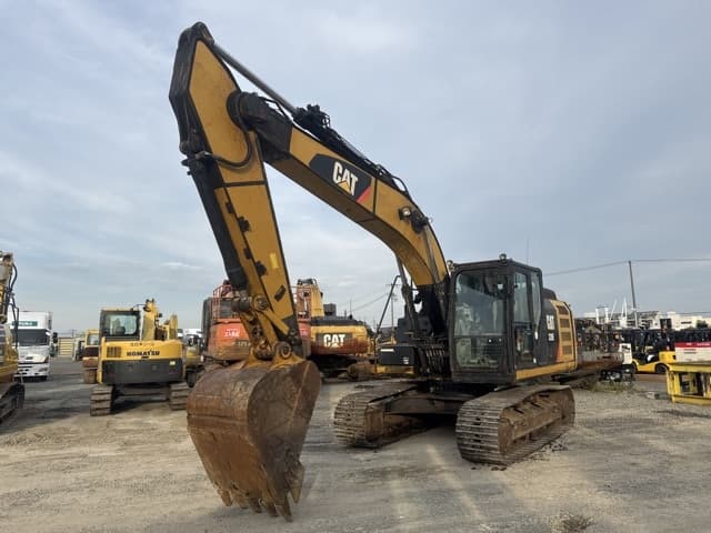 EXCAVATOR — Auction (lot 8451-10014)