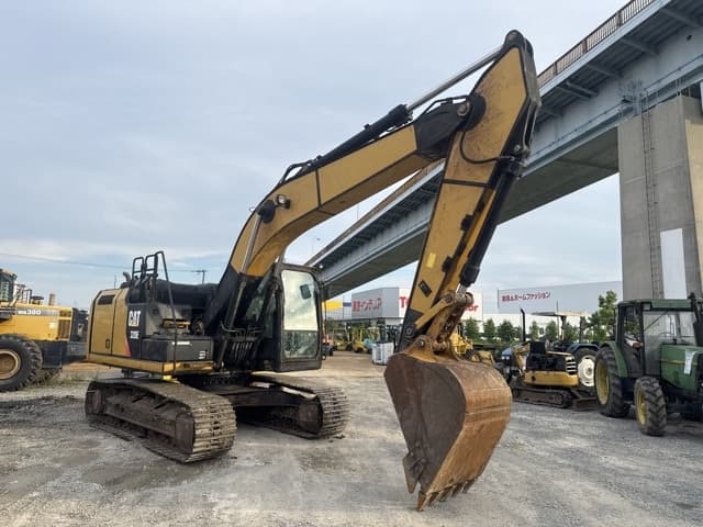 EXCAVATOR — Auction (lot 8451-10014)