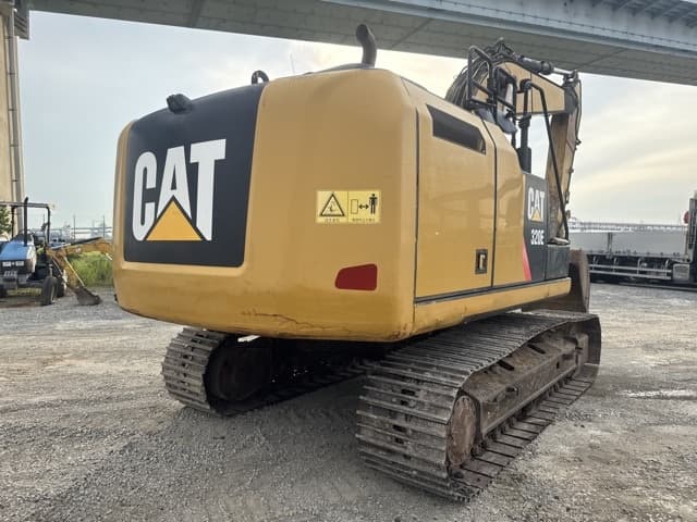 EXCAVATOR — Auction (lot 8451-10014)
