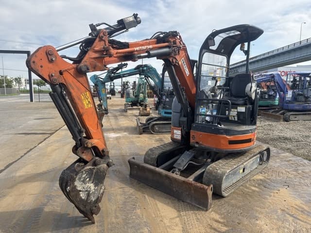 MINI EXCAVATOR — Auction (lot 8451-10016)