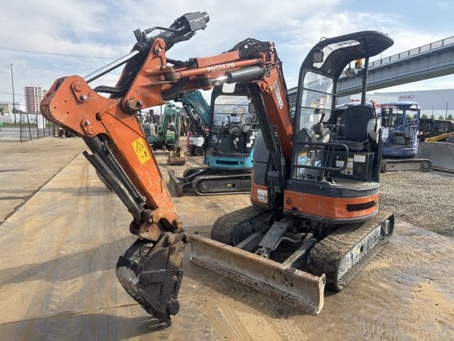 MINI EXCAVATOR — Auction (lot 8451-10017)