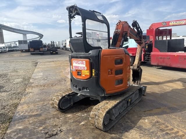 MINI EXCAVATOR — Auction (lot 8451-10017)