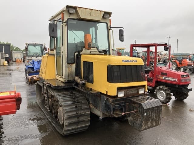 Tractor — Auction (lot 8451-1002)