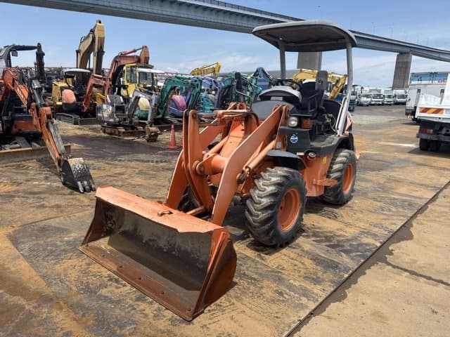 MINI WHEEL LOADER — Auction (lot 8451-10020)
