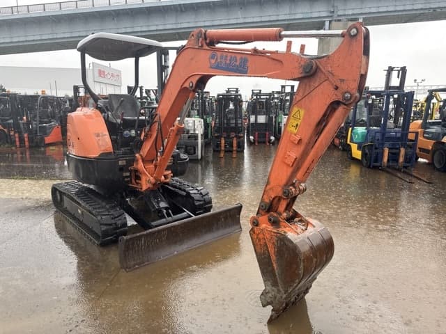 MINI EXCAVATOR — Auction (lot 8451-10021)