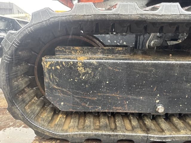MINI EXCAVATOR — Auction (lot 8451-10021)