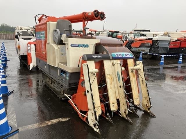 Combine — Auction (lot 8451-1004)