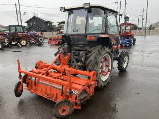 Tractor — Auction (lot 8451-1005)