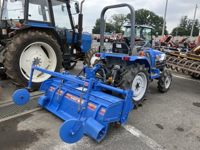 Tractor — Auction (lot 8451-1018)