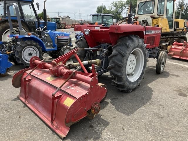 Tractor — Auction (lot 8451-1027)