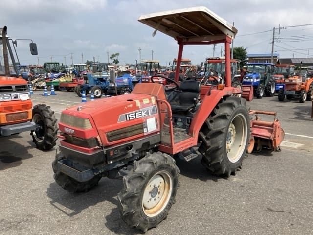 Tractor — Auction (lot 8451-1029)