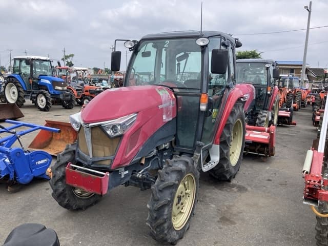 Tractor — Auction (lot 8451-1034)