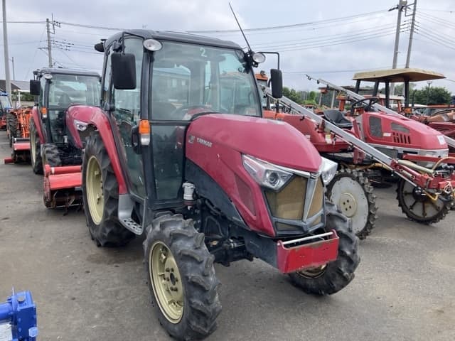Tractor — Auction (lot 8451-1034)