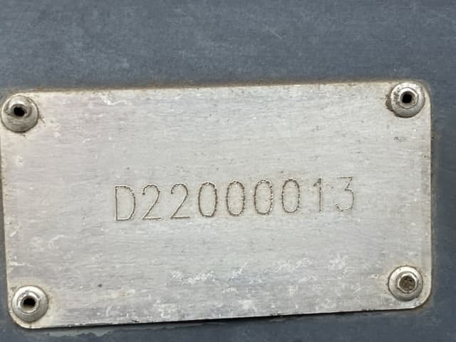 Tractor — Auction (lot 8451-1057)