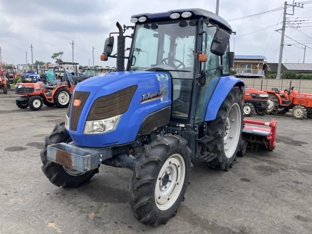 Tractor — Auction (lot 8451-1068)
