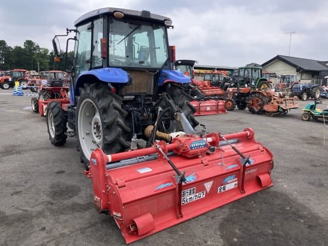 Tractor — Auction (lot 8451-1068)