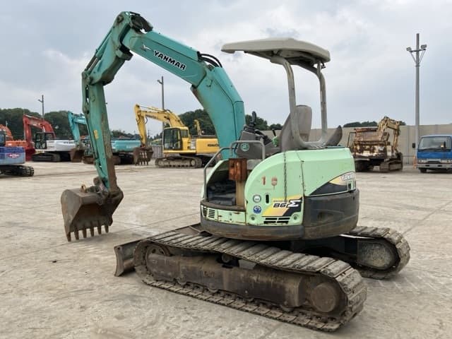 MINI EXCAVATOR — Auction (lot 8451-107)