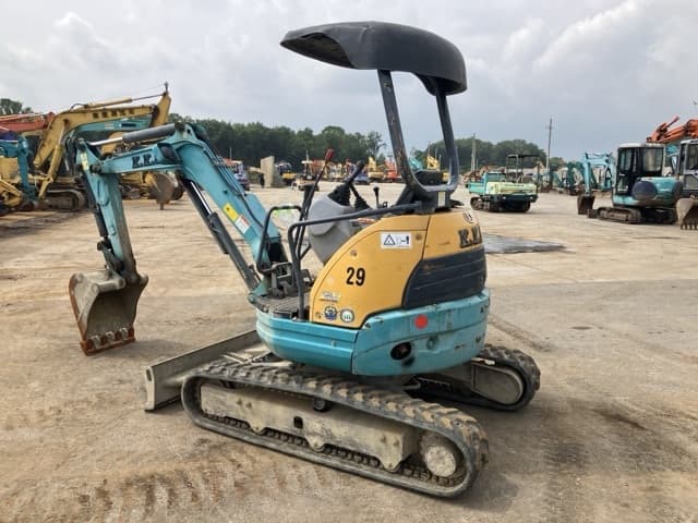 MINI EXCAVATOR — Auction (lot 8451-109)