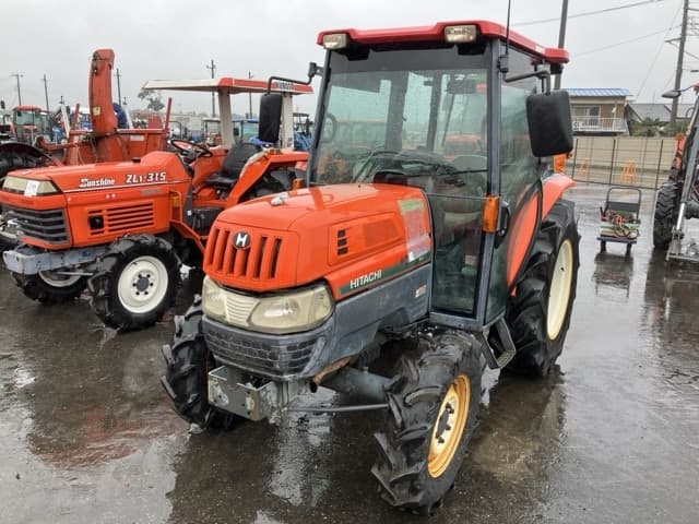 Tractor — Auction (lot 8451-1090)