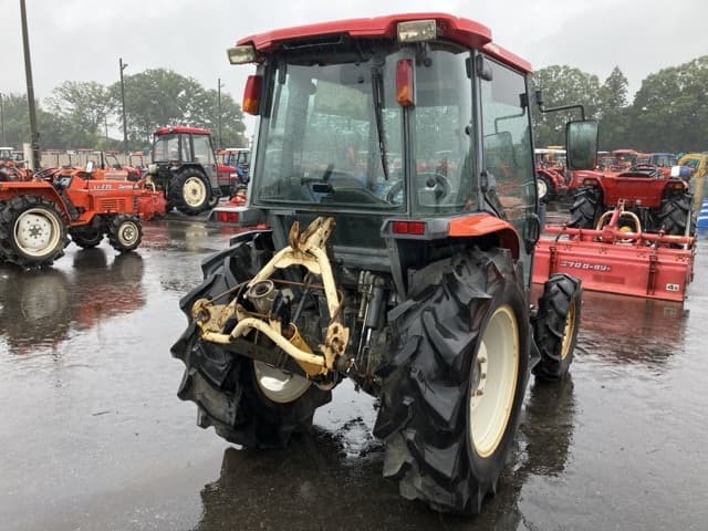 Tractor — Auction (lot 8451-1090)