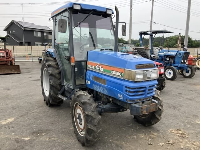 Tractor — Auction (lot 8451-1091)