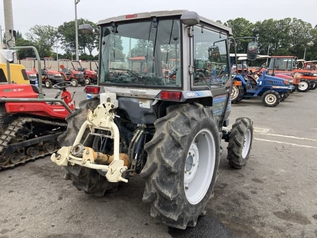 Tractor — Auction (lot 8451-1092)