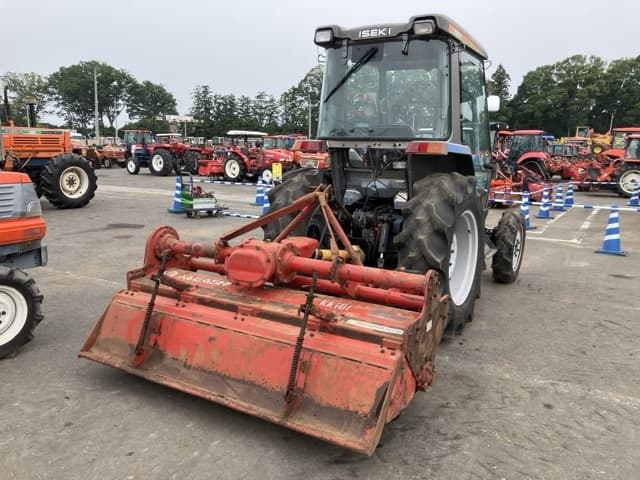 Tractor — Auction (lot 8451-1094)