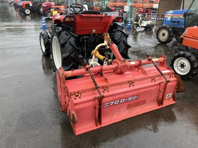 Tractor — Auction (lot 8451-1095)