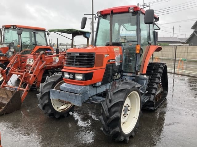 Tractor — Auction (lot 8451-1107)