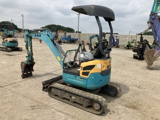 MINI EXCAVATOR — Auction (lot 8451-111)
