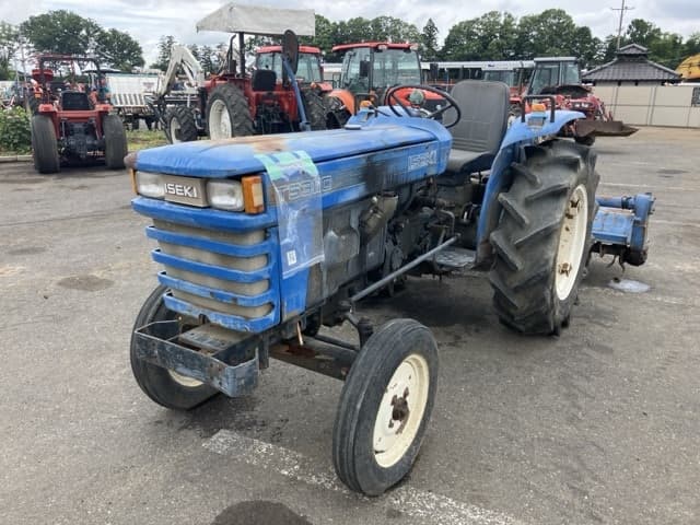 Tractor — Auction (lot 8451-1116)