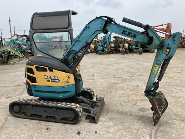 MINI EXCAVATOR — Auction (lot 8451-114)