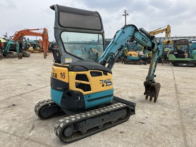 MINI EXCAVATOR — Auction (lot 8451-114)
