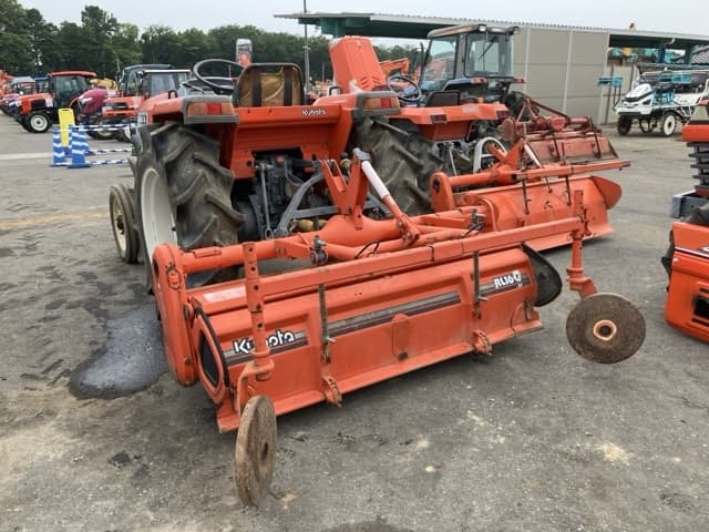 Tractor — Auction (lot 8451-1148)