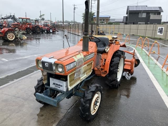 Tractor — Auction (lot 8451-1149)