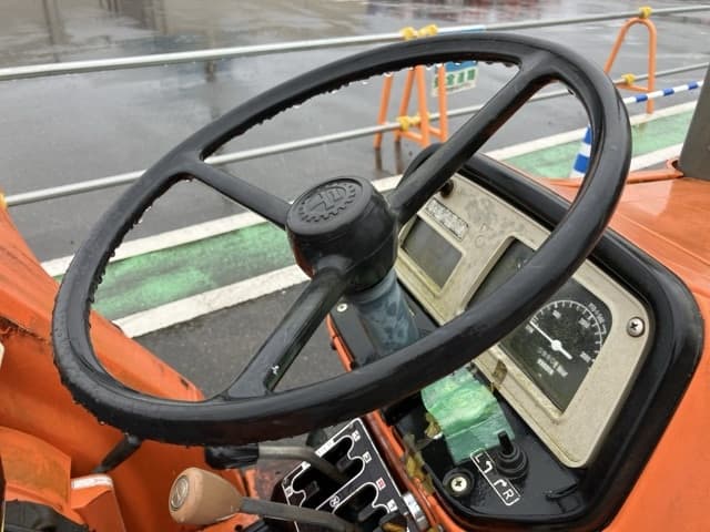 Tractor — Auction (lot 8451-1149)