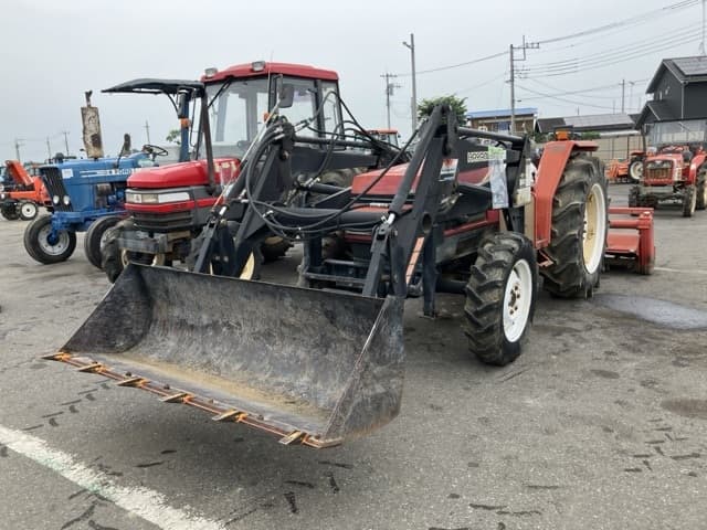 Tractor — Auction (lot 8451-1154)