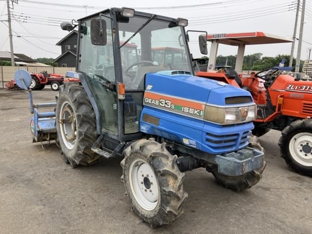 Tractor — Auction (lot 8451-1156)