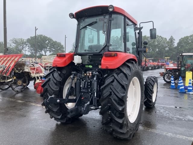 Tractor — Auction (lot 8451-1167)