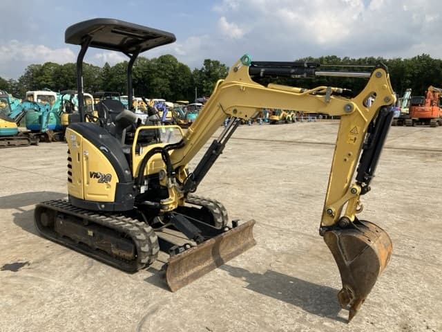 MINI EXCAVATOR — Auction (lot 8451-117)