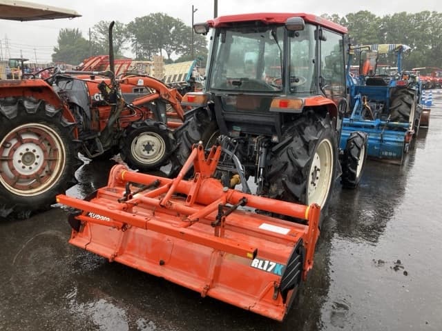 Tractor — Auction (lot 8451-1173)