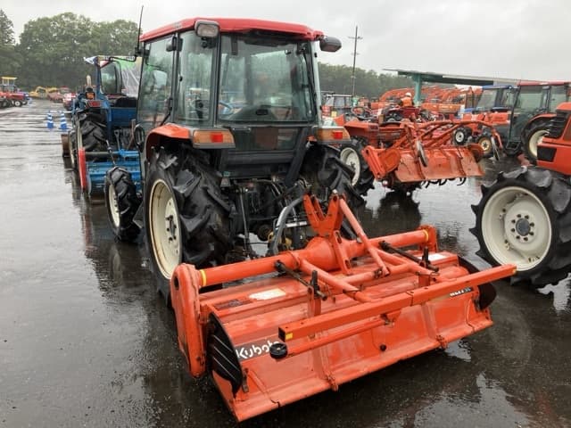 Tractor — Auction (lot 8451-1173)