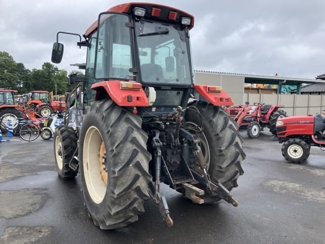 Tractor — Auction (lot 8451-1177)