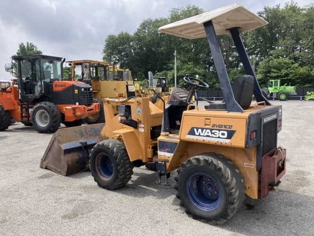 MINI WHEEL LOADER — Auction (lot 8451-118)