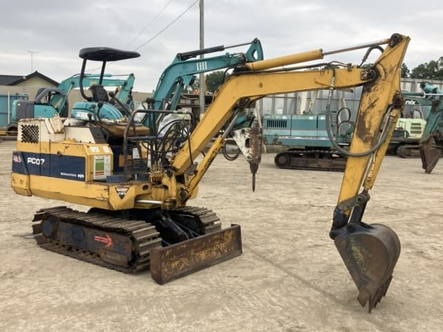 MINI EXCAVATOR — Auction (lot 8451-119)