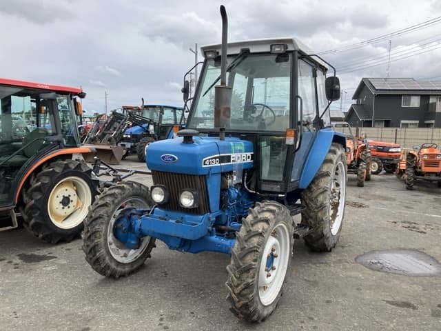 Tractor — Auction (lot 8451-1191)