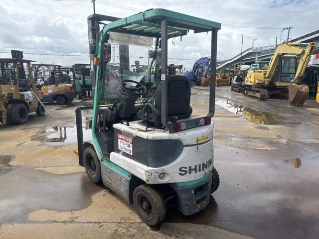 Battery Forklift — Auction (lot 8451-12001)