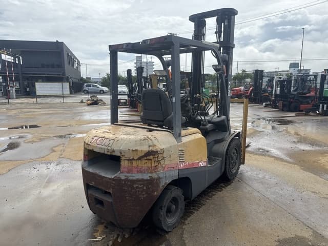 Forklift — Auction (lot 8451-12002)